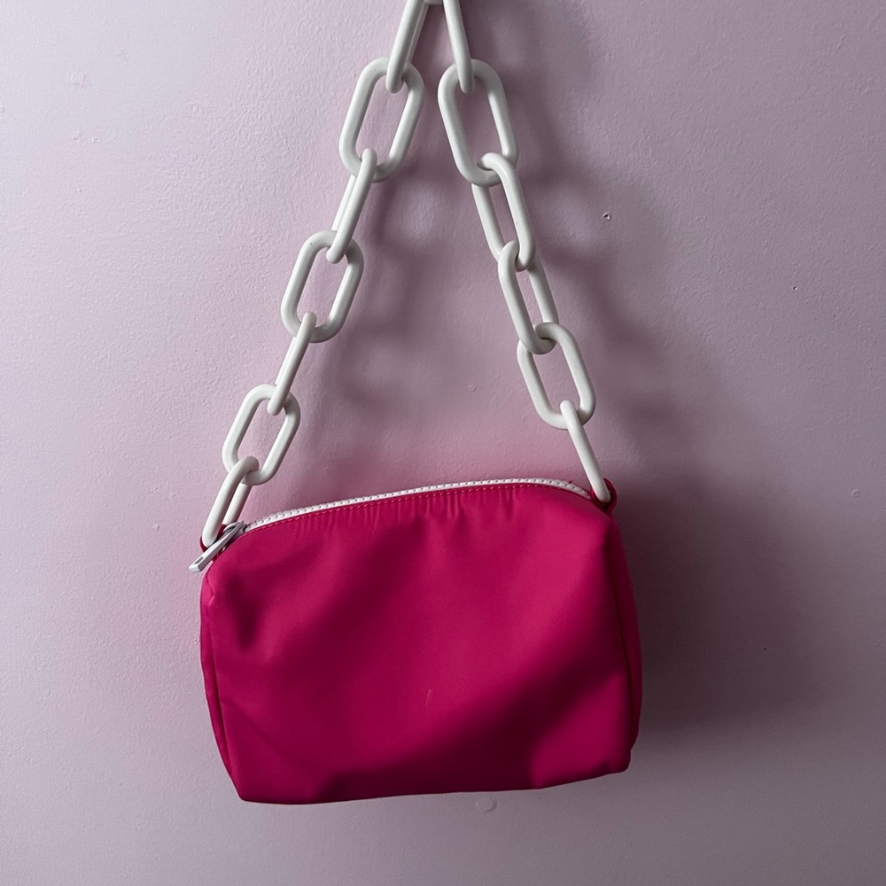 PINK CHAIN OVER THE SHOULDER/HANDBAG